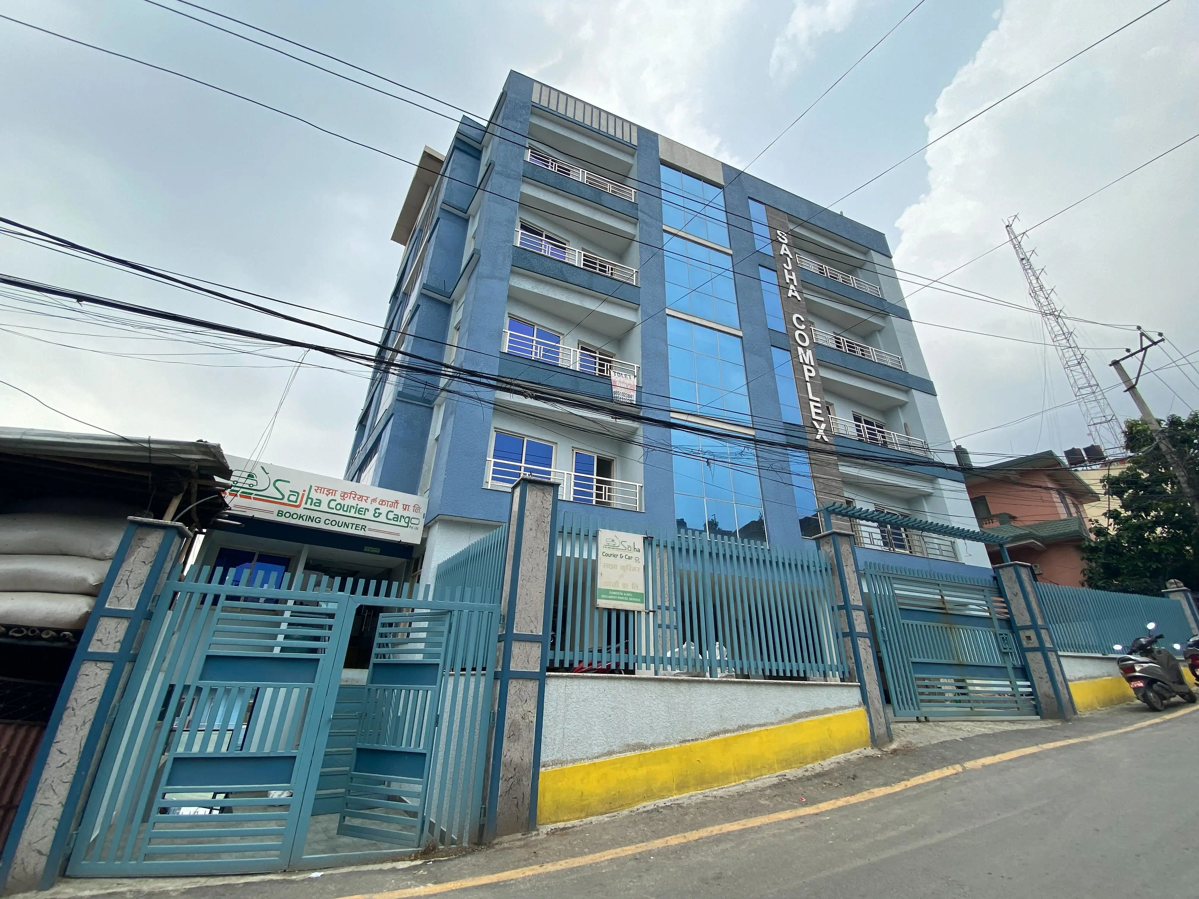 Office space on rent Image 9