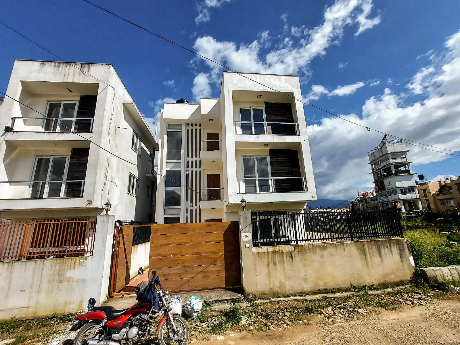Residentail house Image 10