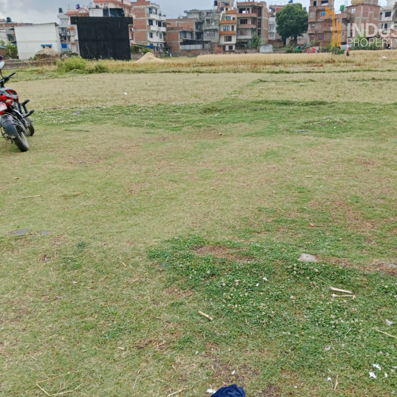 land on sale Image 1
