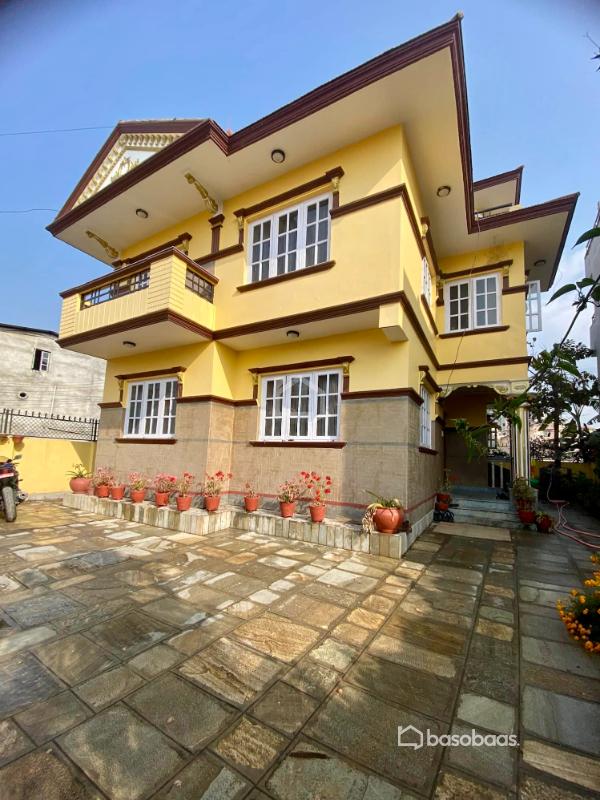 Bungalow on sale at Rudreshwor : House for Sale in Budhanilkantha, Kathmandu Image 1