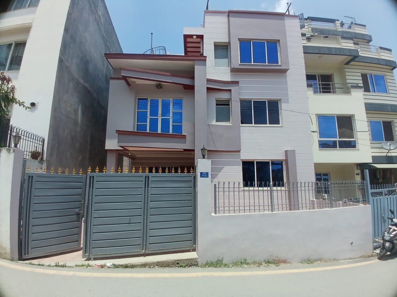 House for sale at Nakhudole Image 1