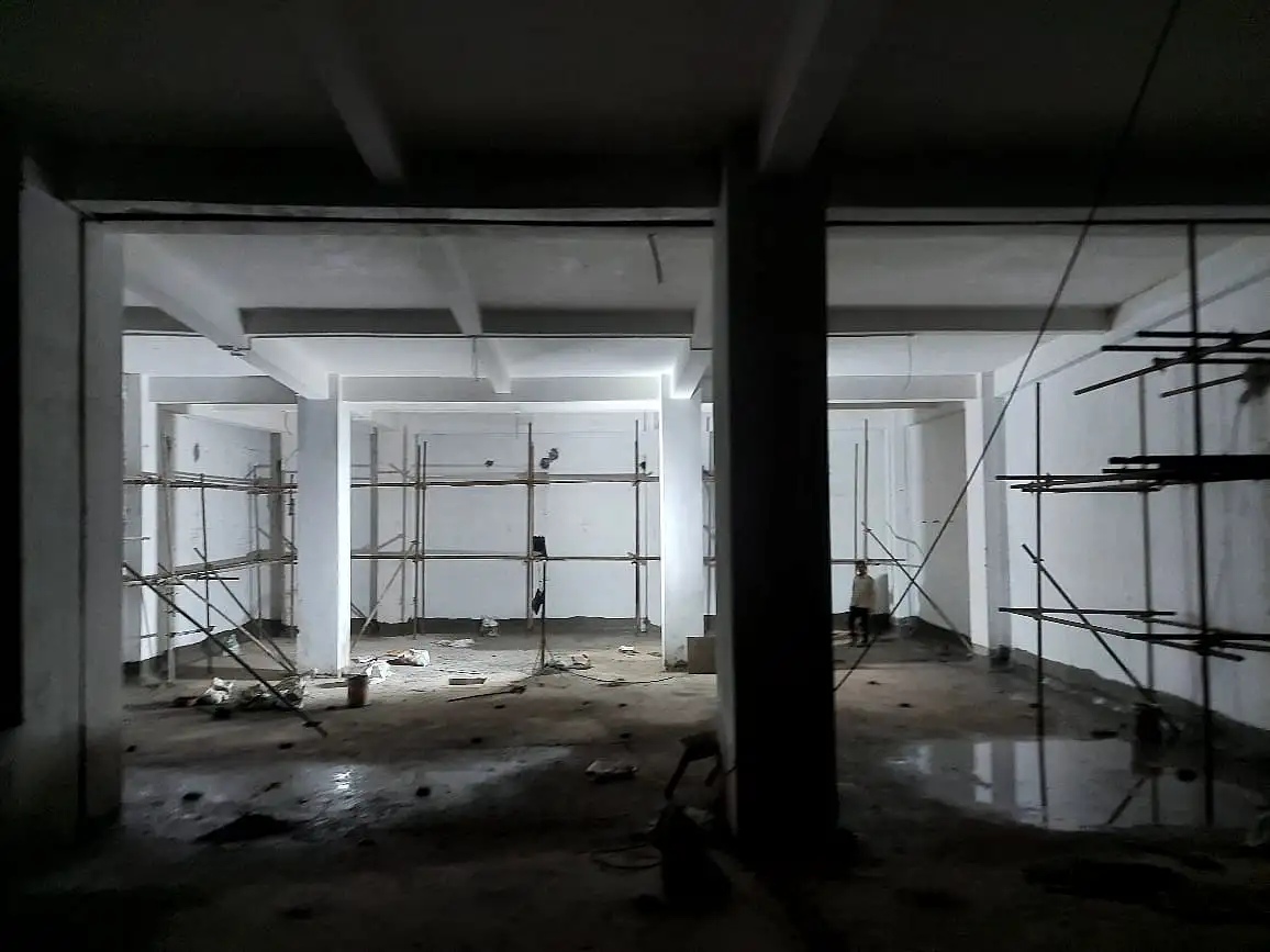 Commercial Space on Rent Image 2