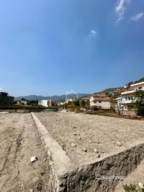 Residental land on sale at Budhanilkantha : Land for Sale in Budhanilkantha, Kathmandu Image 4