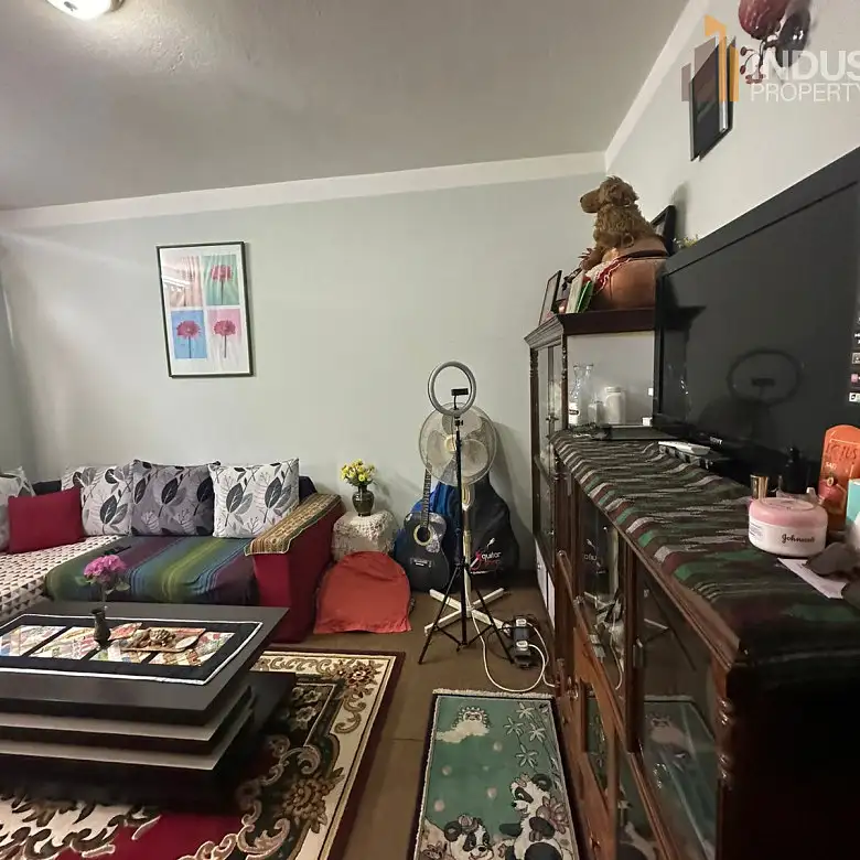 house on sale Image 12