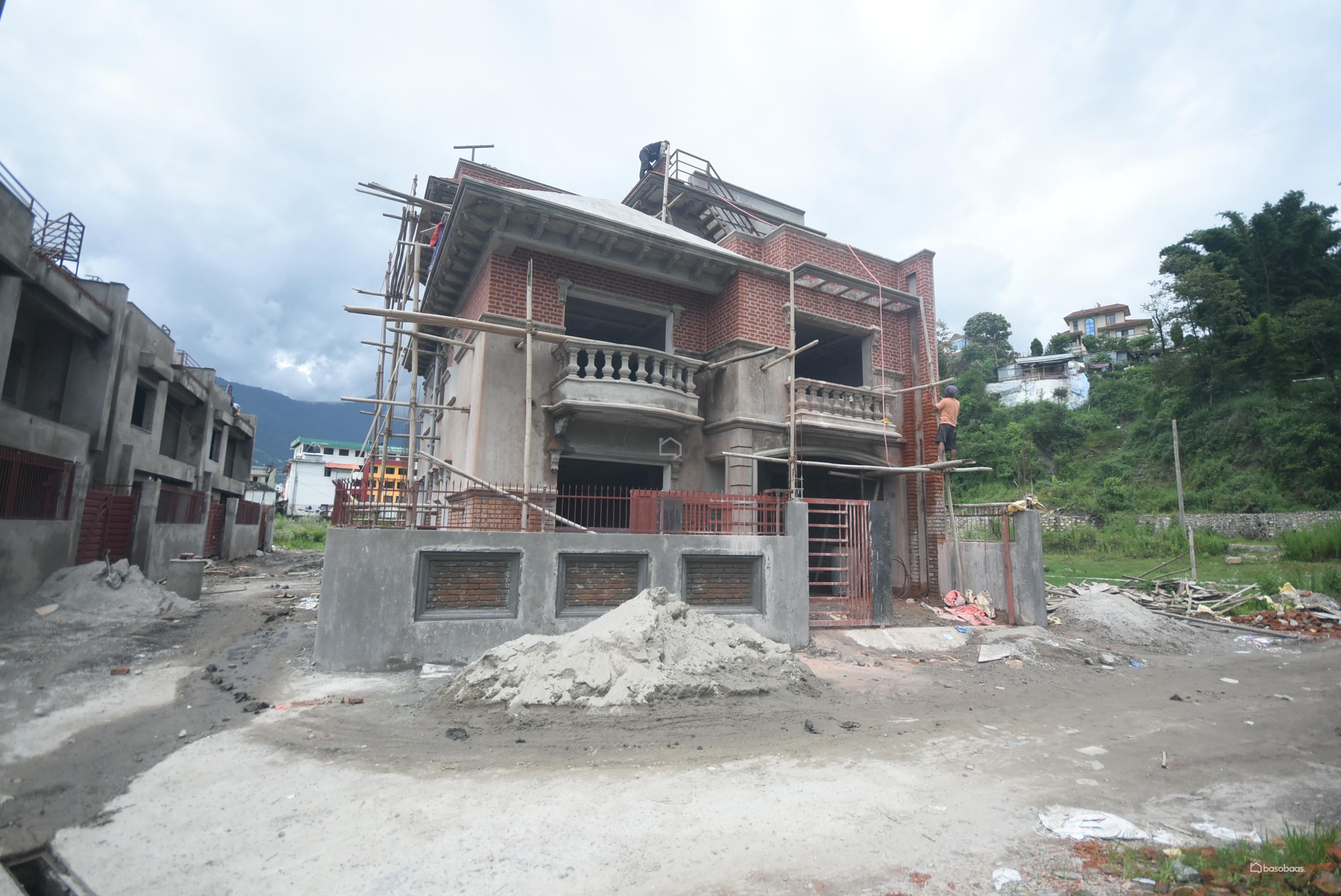 BUNGALOW : House for Sale in Budhanilkantha, Kathmandu Image 2