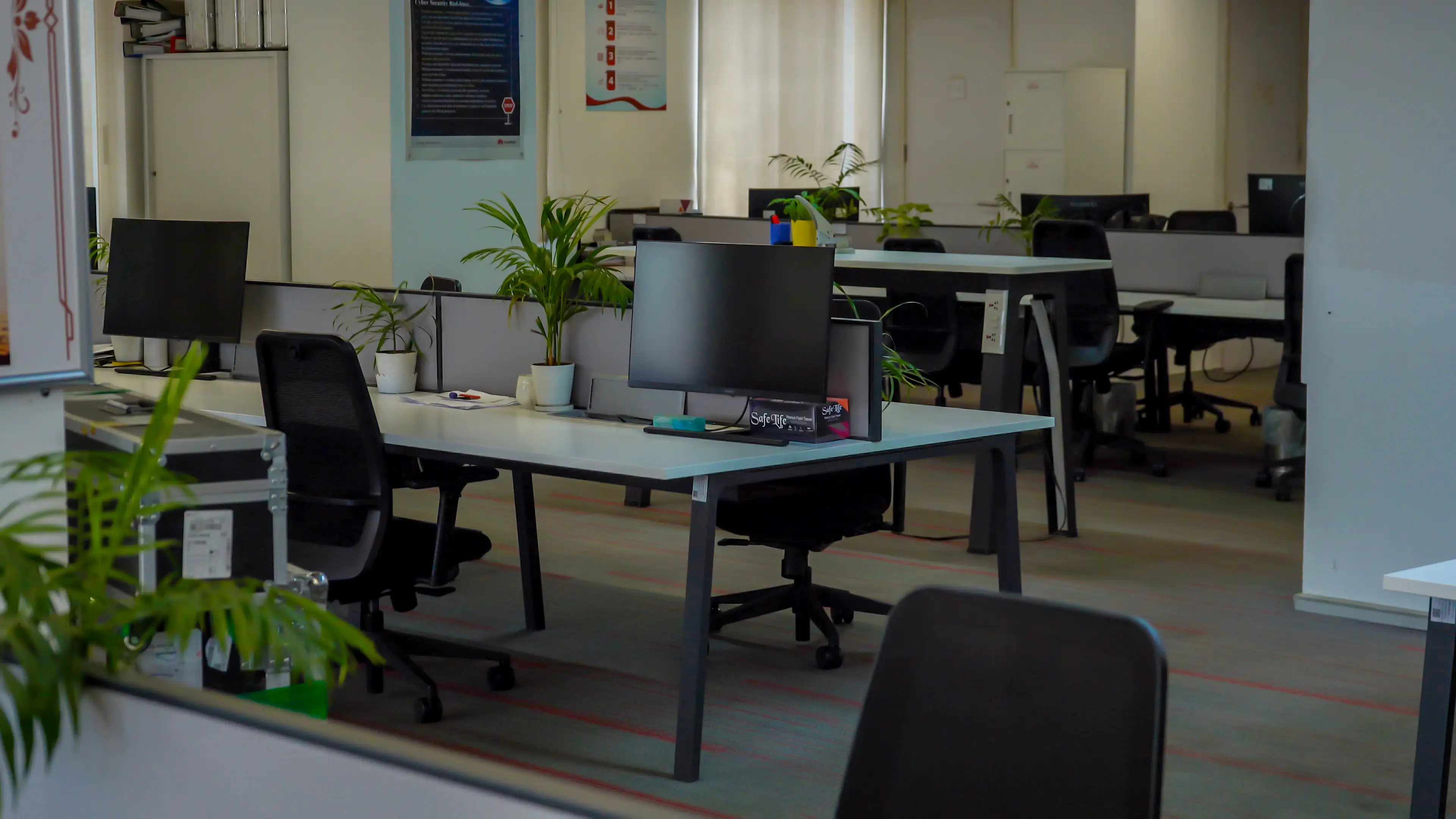 Office space on rent Image 10