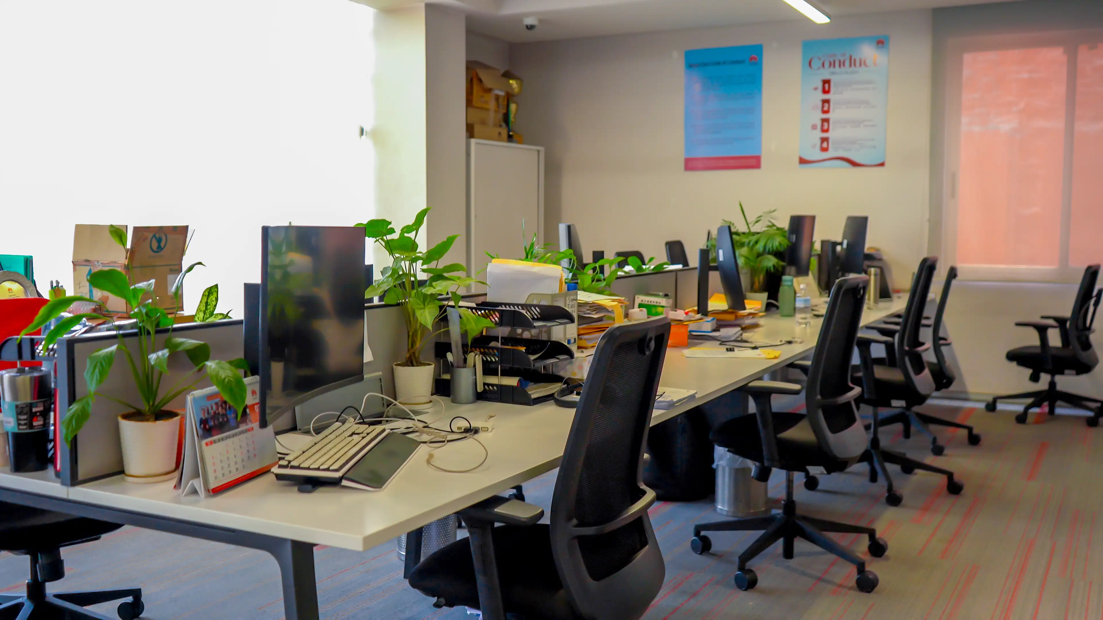 Office space on rent Image 12