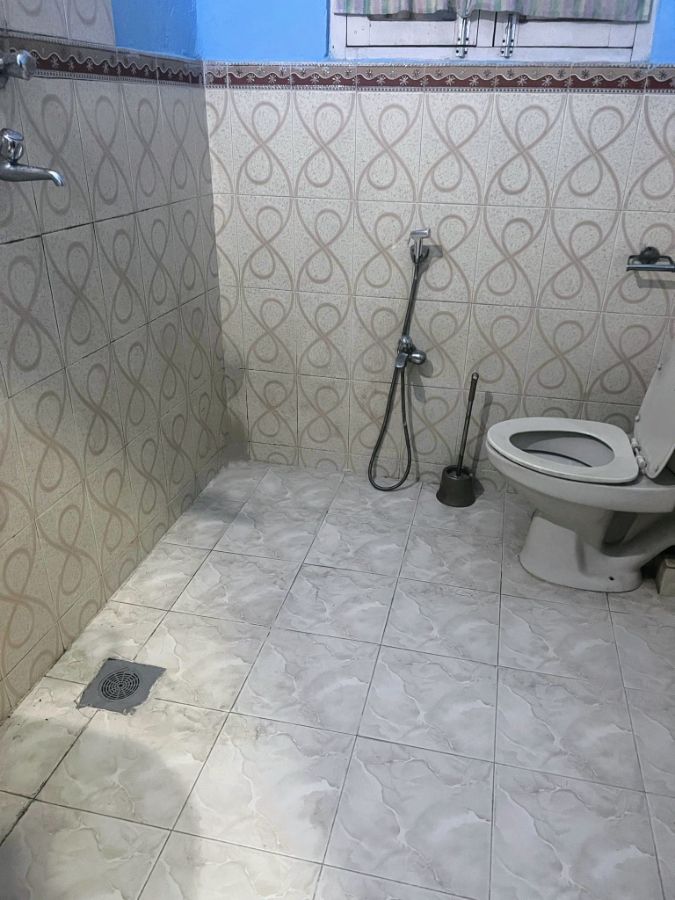 3 rooms 1 kitchen 1 bathroom Image 4