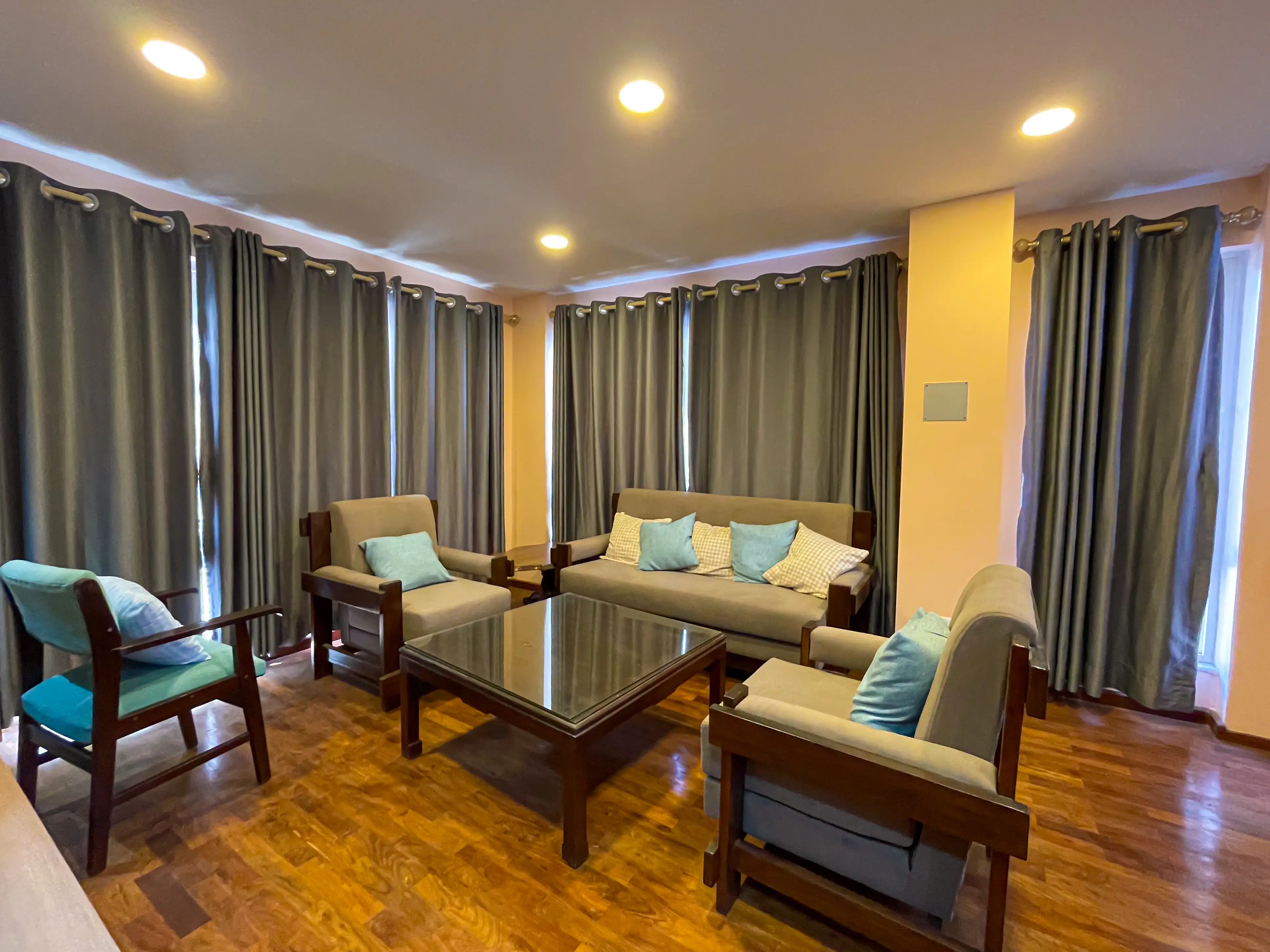 Residential House On Rent Image 2