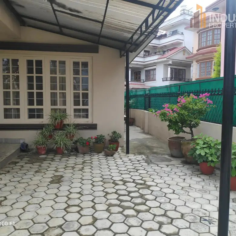Residential House On Rent Image 7