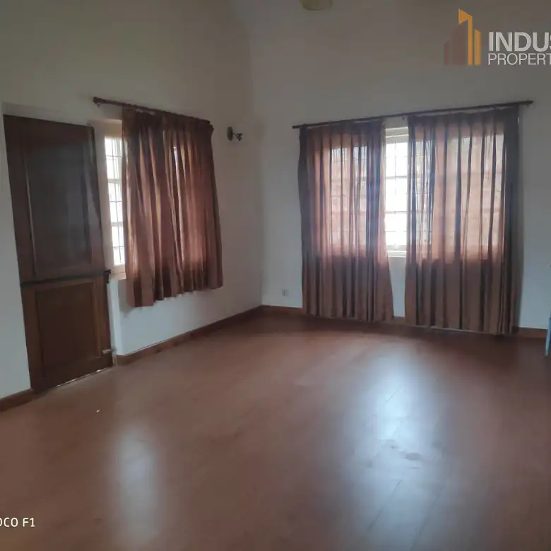 Residential House On Rent Image 5