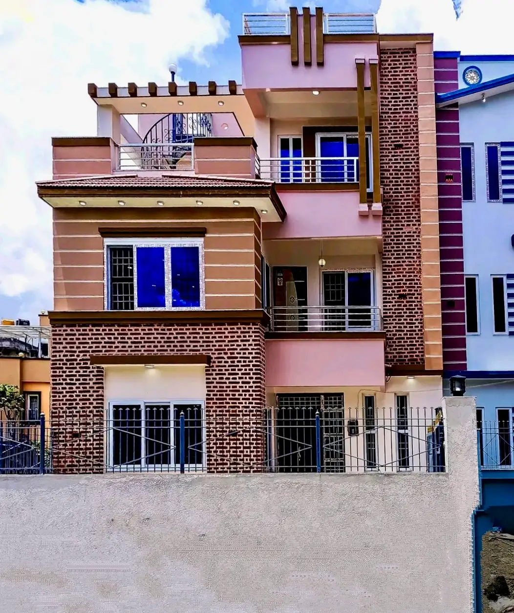 Residental Duplex House on sell At Nayabasti, Imadol Thumbnail