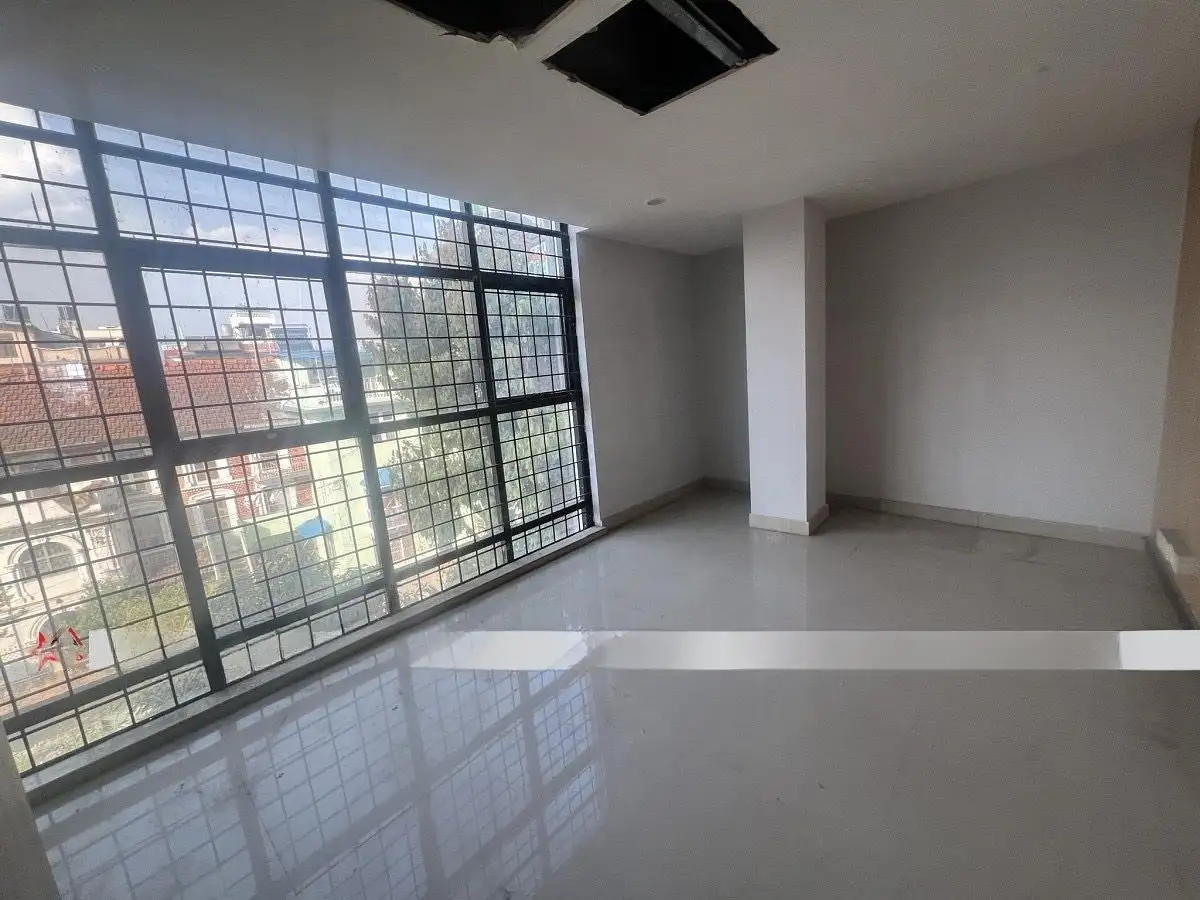 Commercial Space for Rent  Image 4