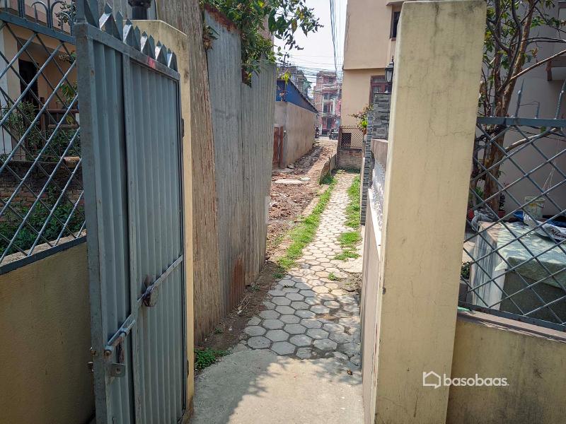 House on Sale: Prime Location in Sanepa (Just 30 Meters from Main Road) : House for Sale in Sanepa, Lalitpur Image 9