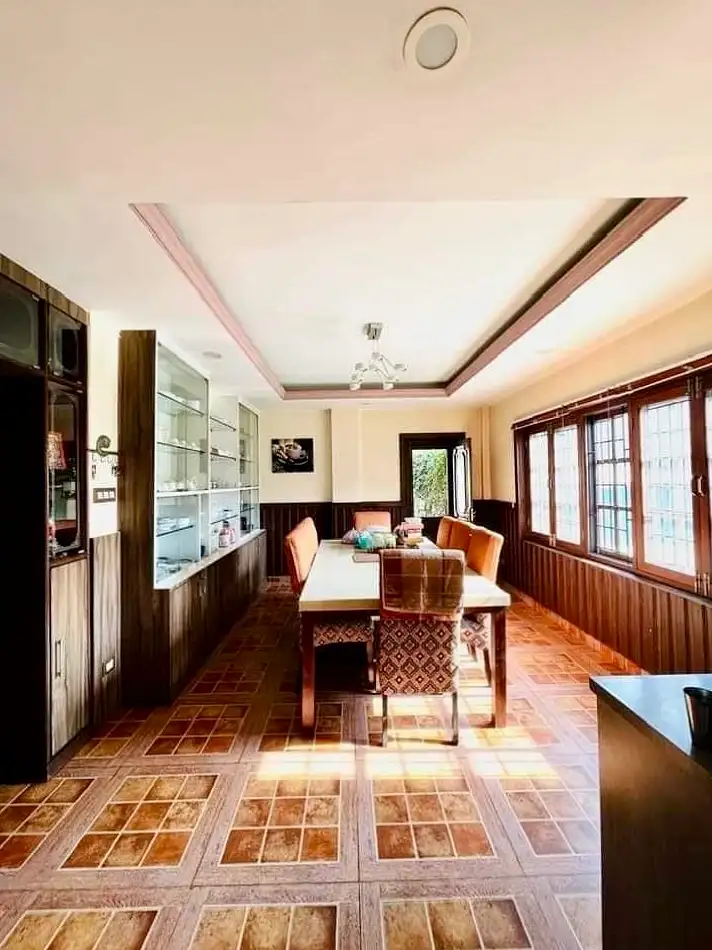 Bungalow on sale at Chappal Karkhana Image 7