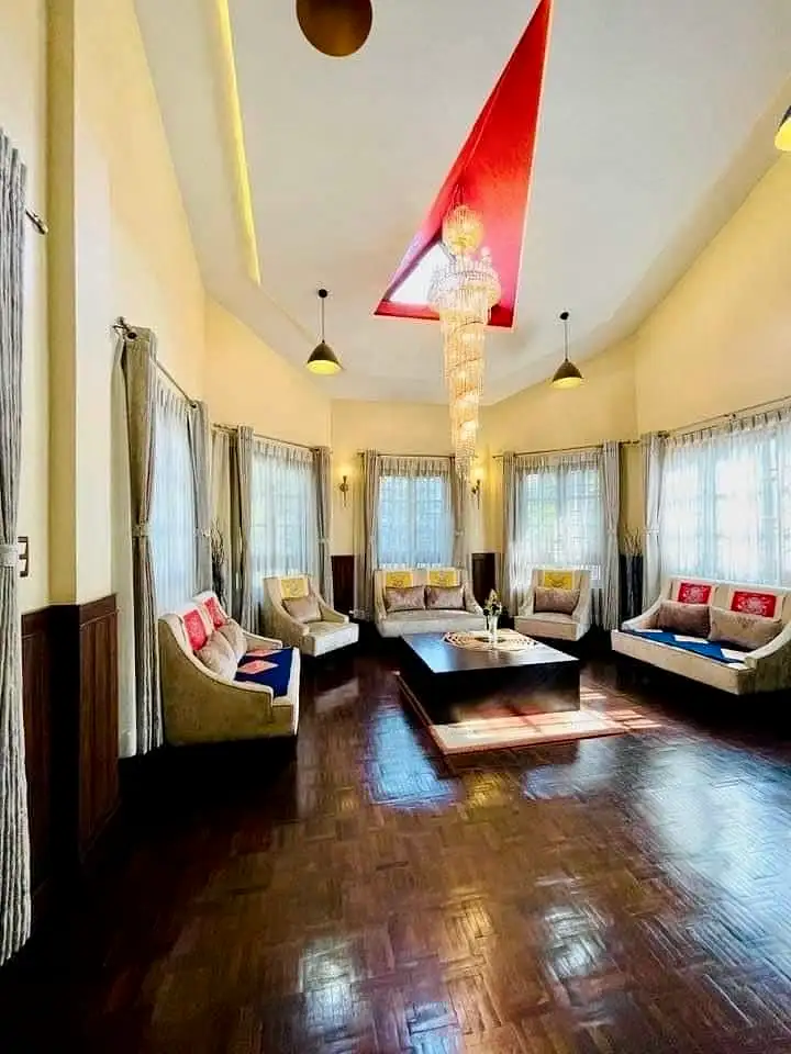 Bungalow on sale at Chappal Karkhana Image 8