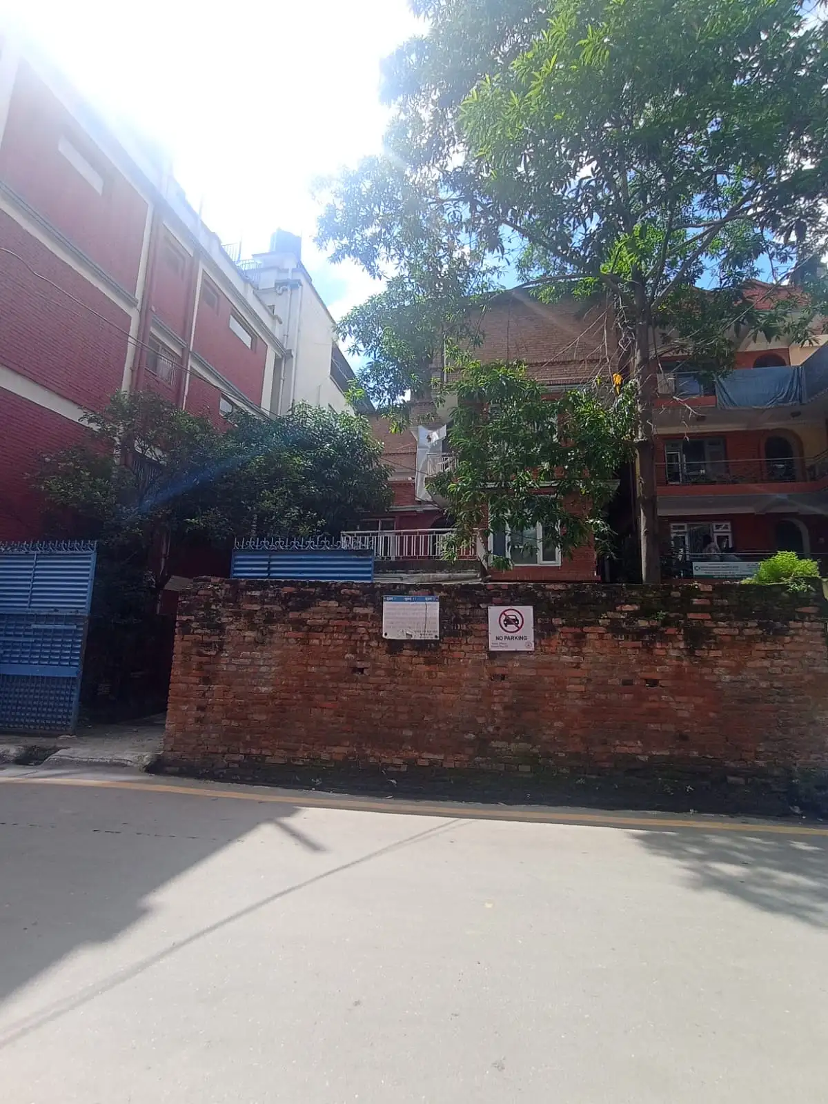 land on sale at putalisadak with old house Image 1