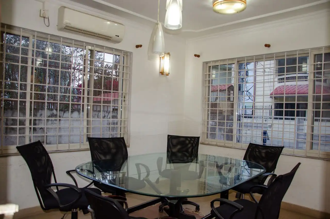 Building for Rent in Basundhara Image 1