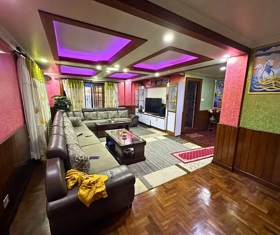 Beautiful Bungalow on Sale Image 1