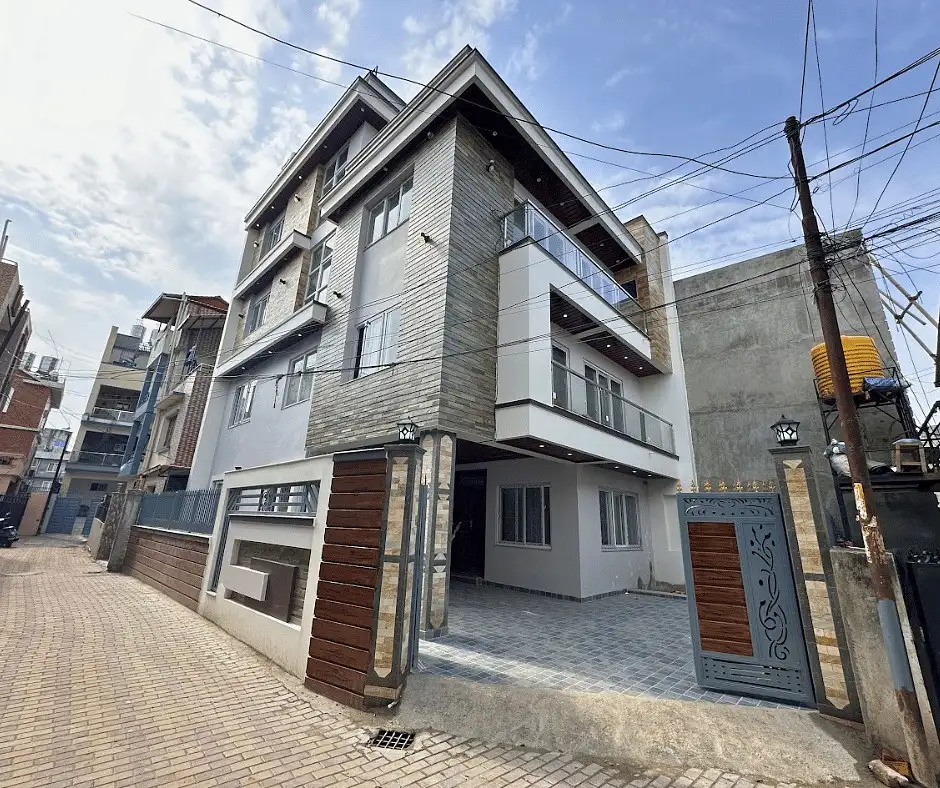 Luxurious Duplex Property for Sale in Imadol, Ochu Height Thumbnail