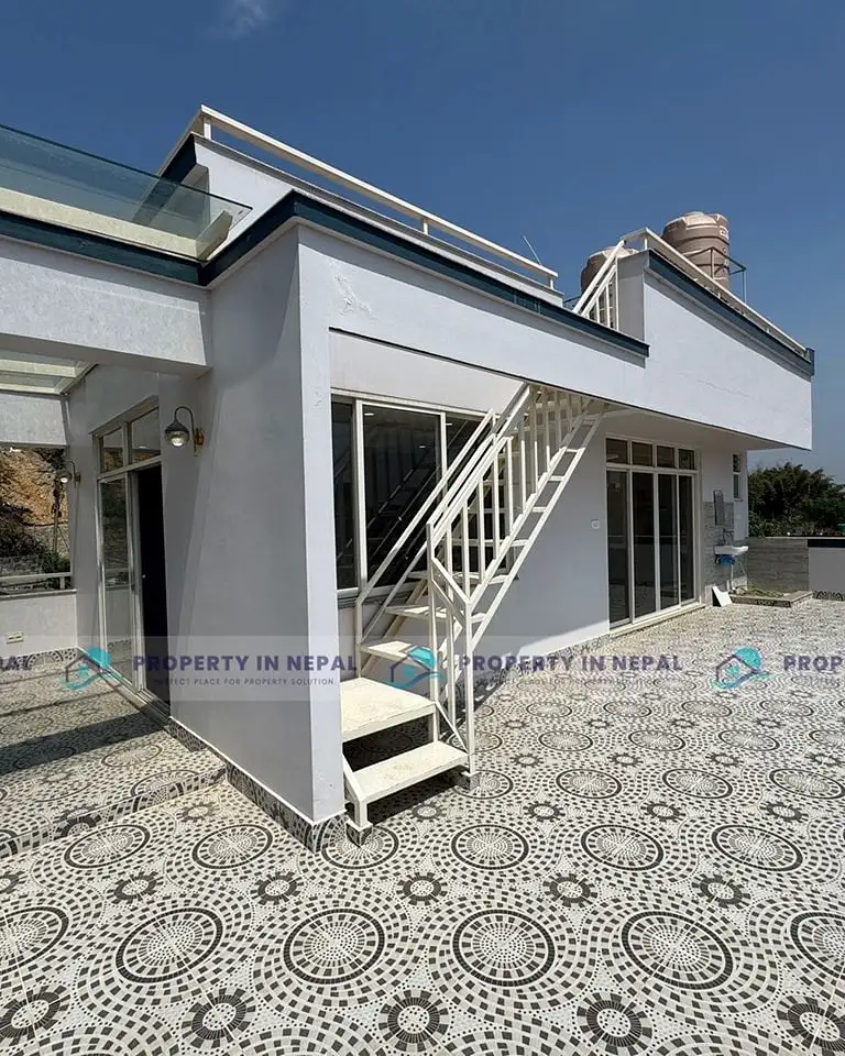 Residential House On Sale Image 7