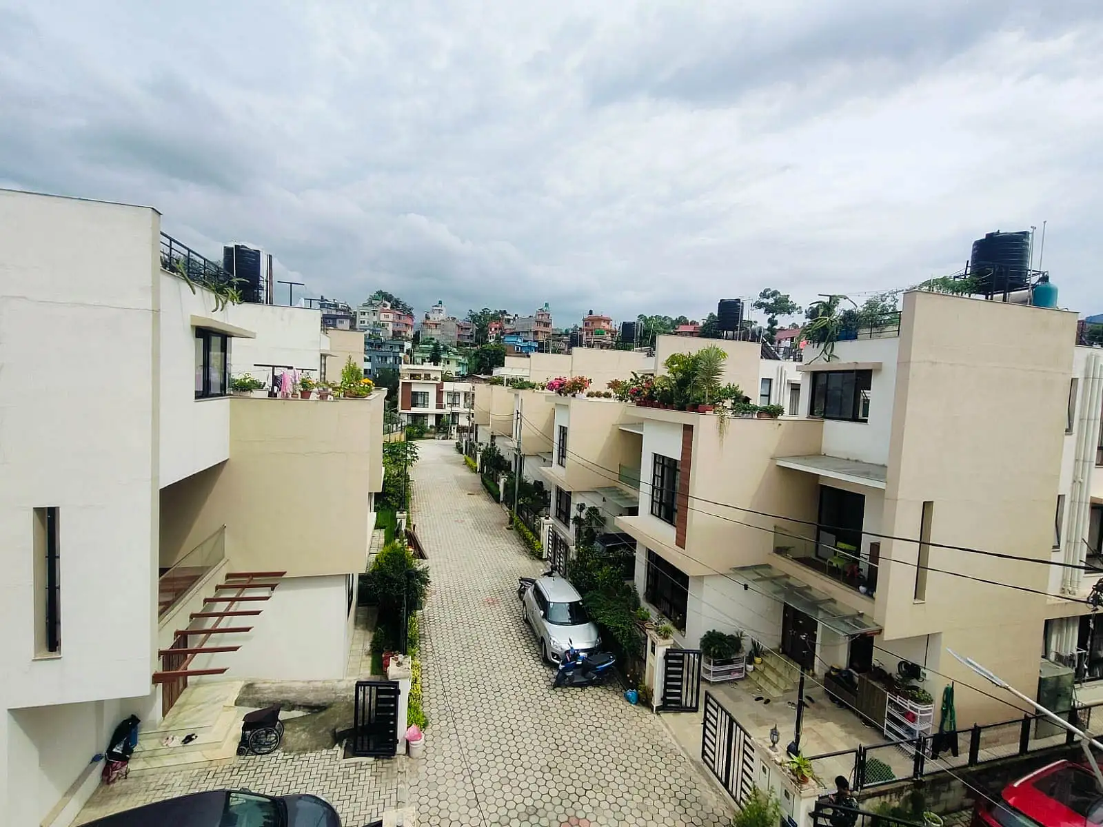 Hattiban Housing Image 3