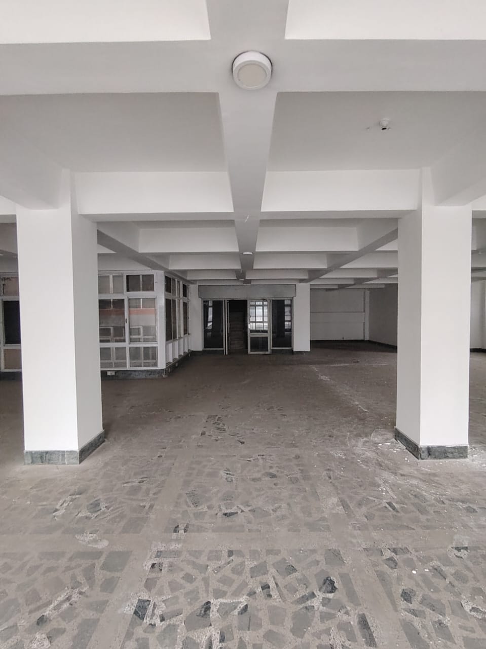Commercial space available on rent at Jamal Thumbnail