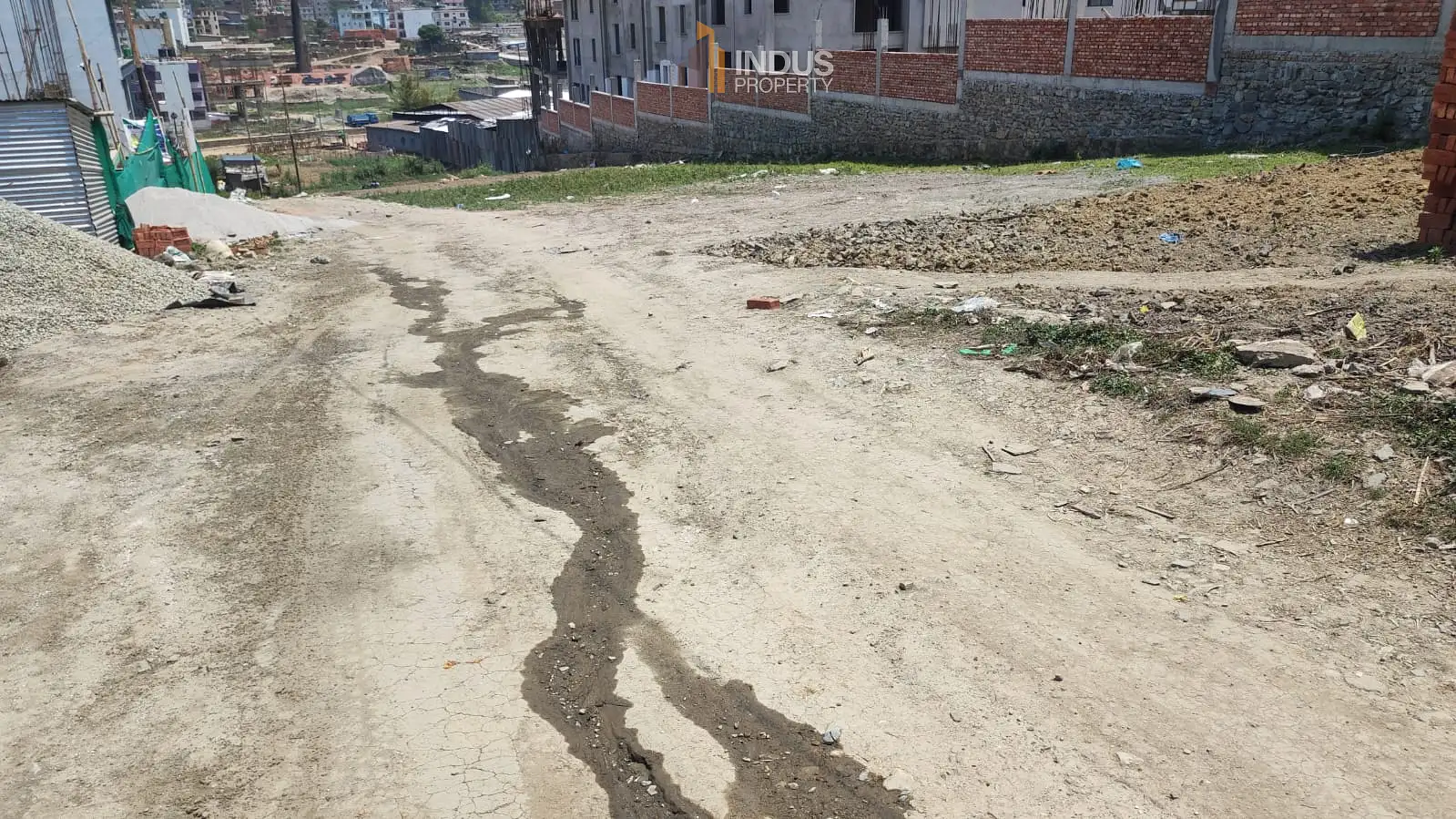 Land on sale at hattiban dhapakhel Image 1