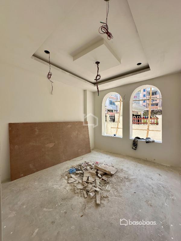Residental house on sale at Lasuntar : House for Sale in Budhanilkantha, Kathmandu Image 2