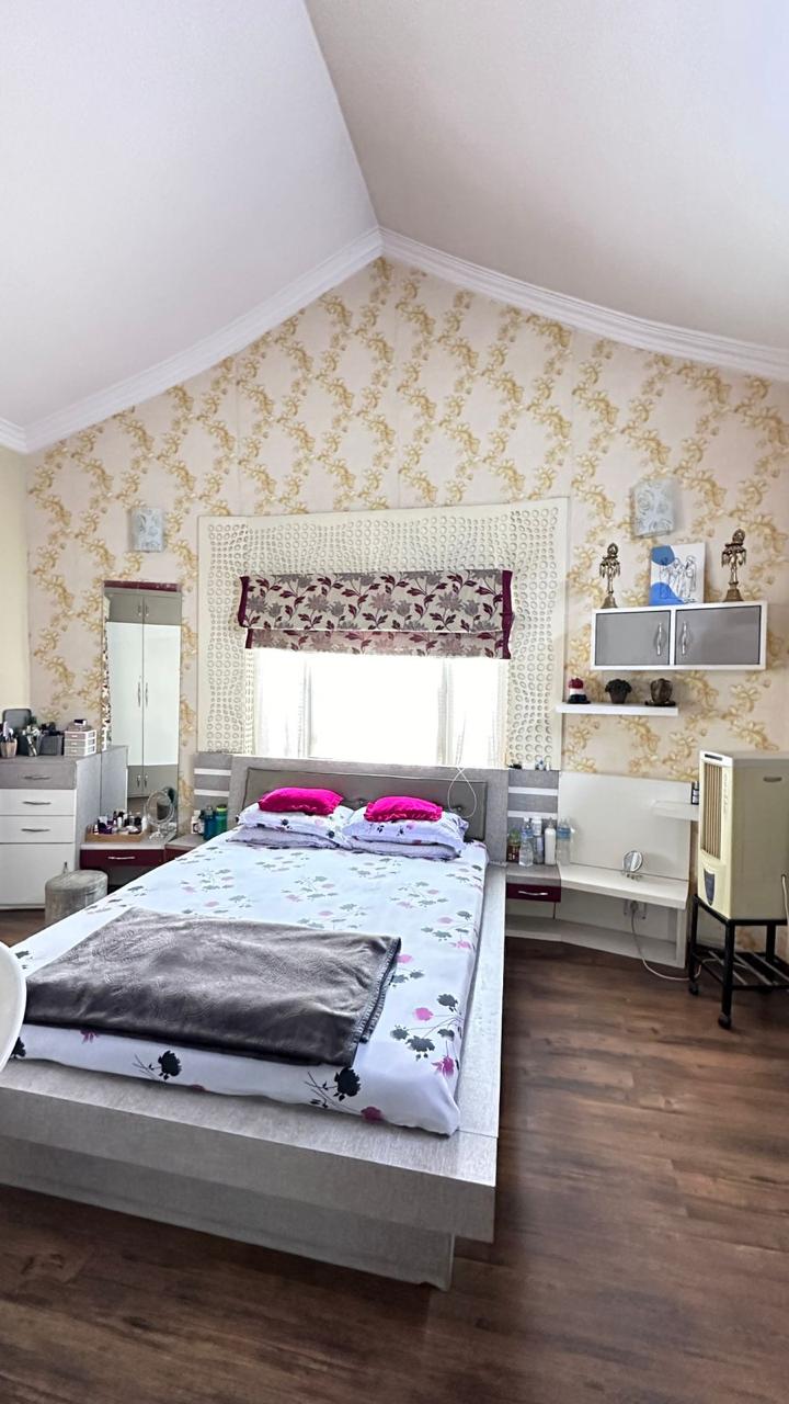 Bunglow House for Sale Image 4