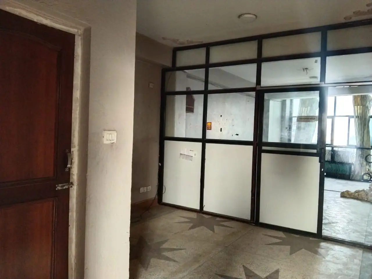 Commercial  Image 4