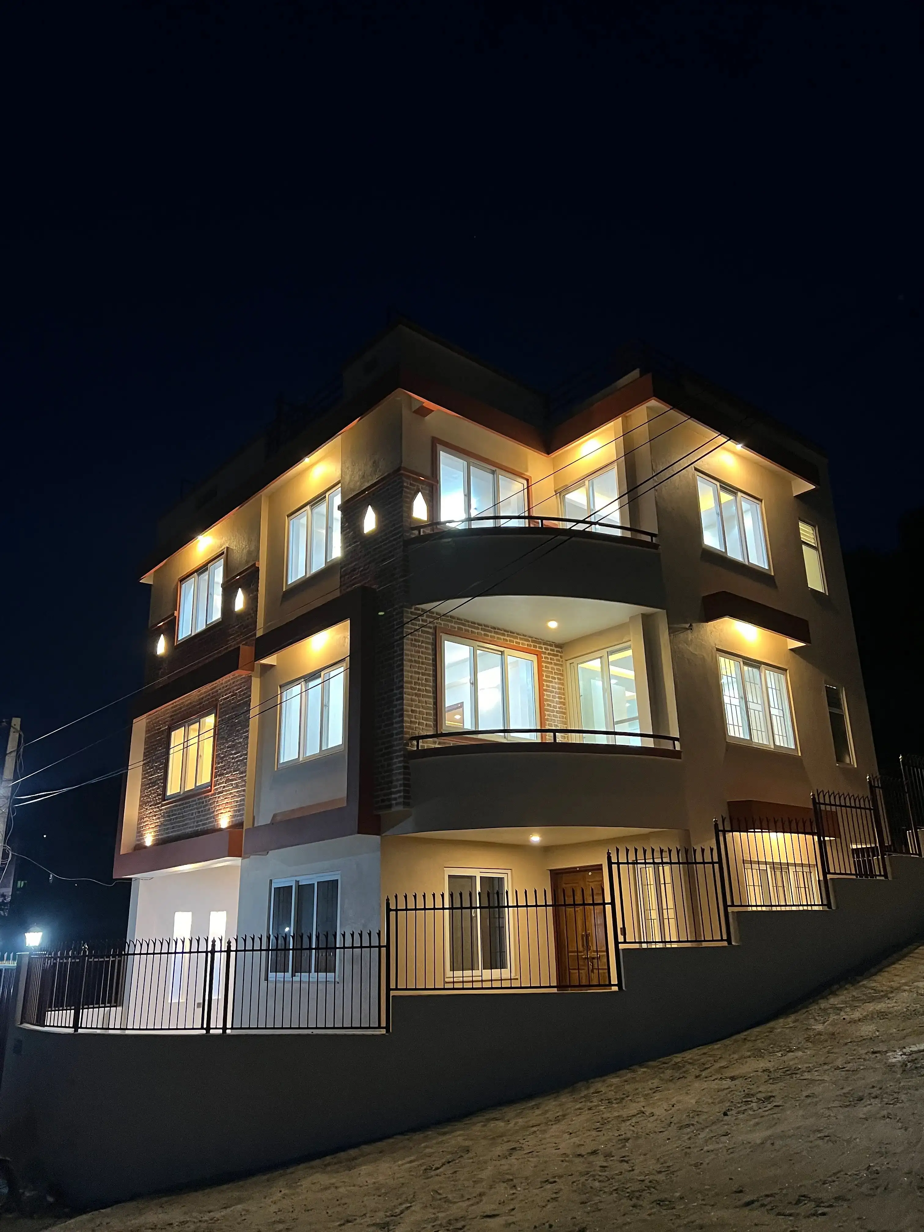 Duplex House on sell at Nakhipot, Kantipur Thumbnail