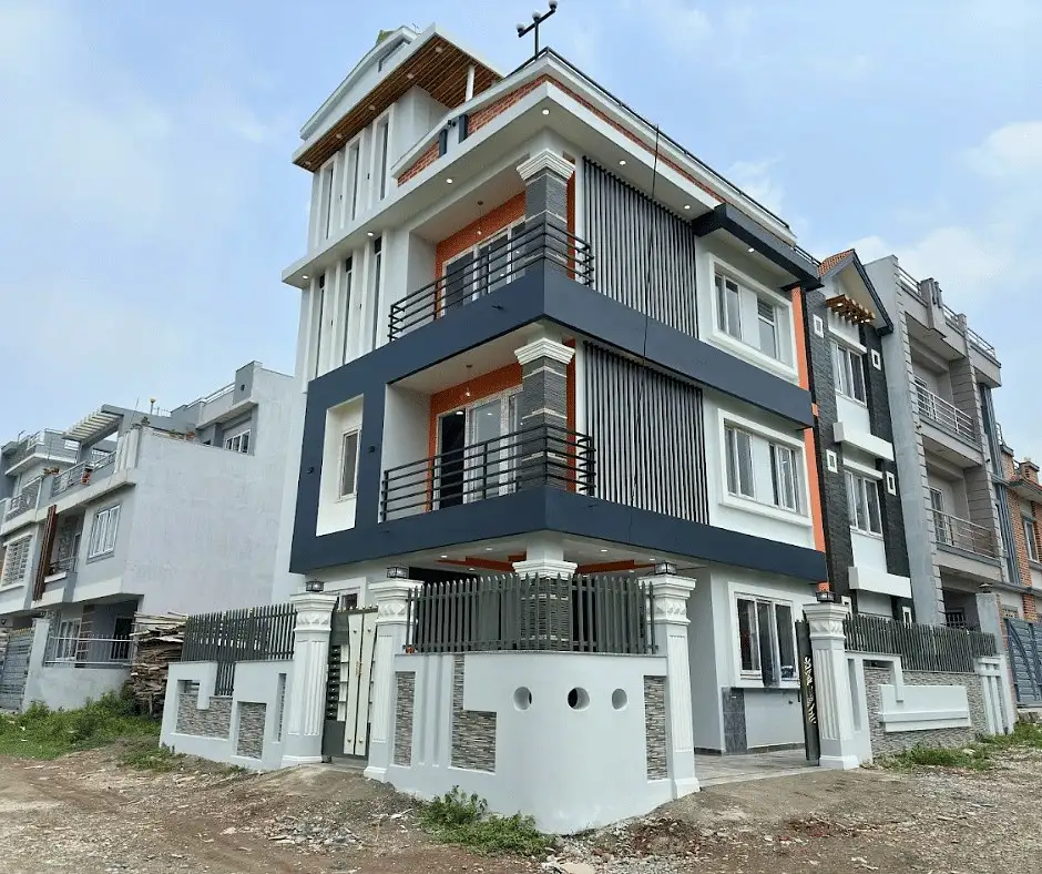 Beautiful 3-Storey Residential Property in Nayabasti, Madole with Swimming Pool and Ample Parking Image 4