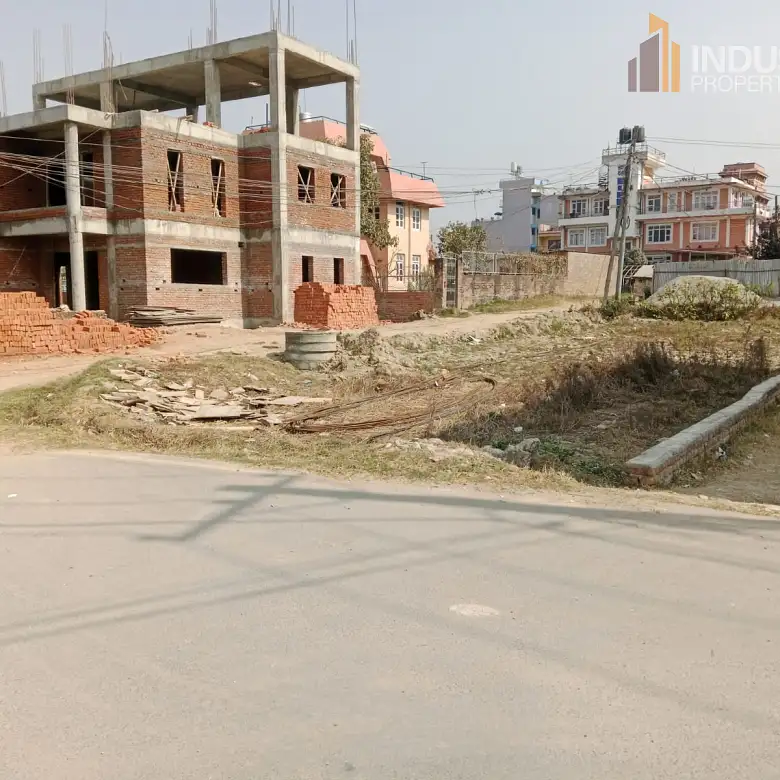 Land on Sale Image 3
