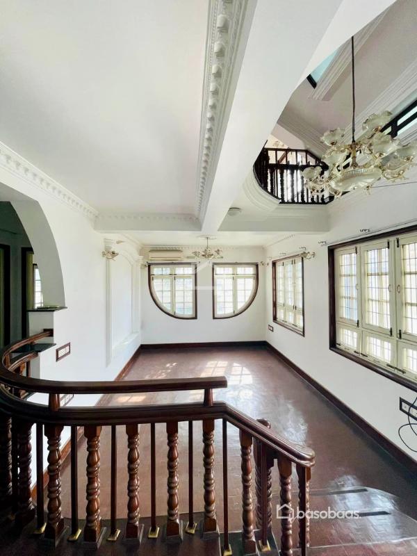 Bungalow on sale at Sukedhara : House for Sale in Sukedhara, Kathmandu Image 2