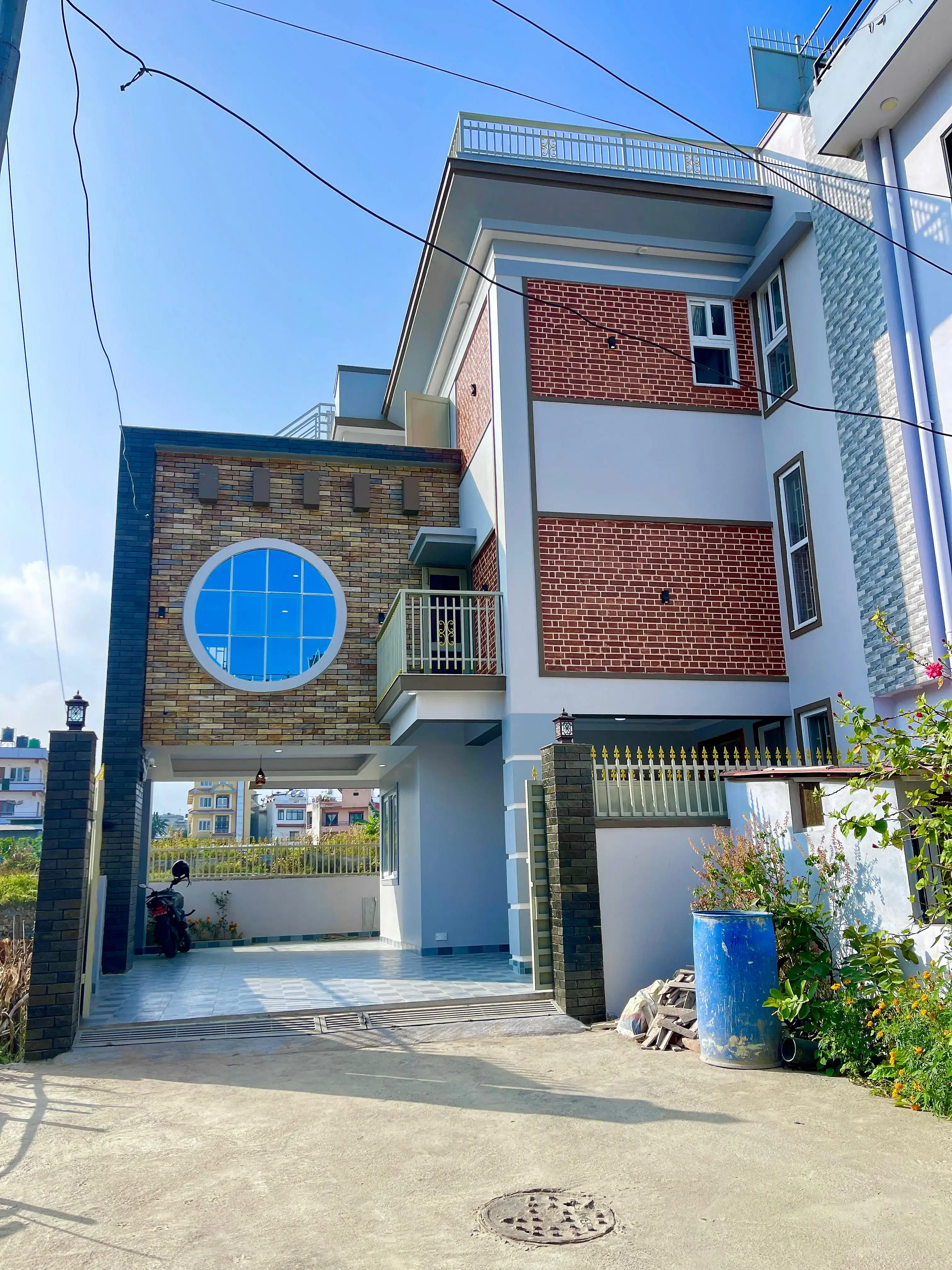 Brand new house for sale at Chayau dada Thumbnail