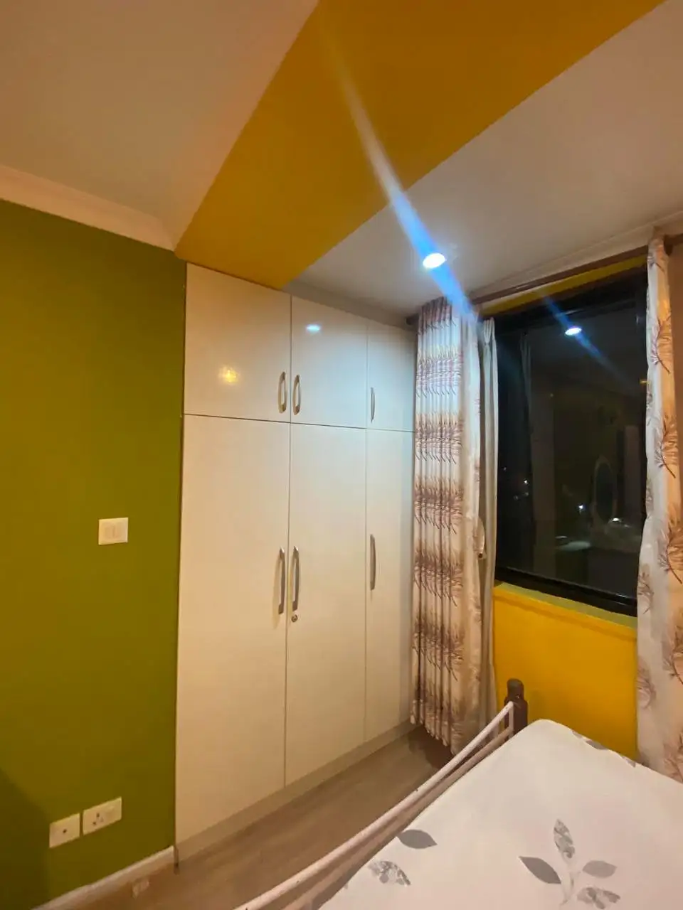 Apartment on Rent Image 6