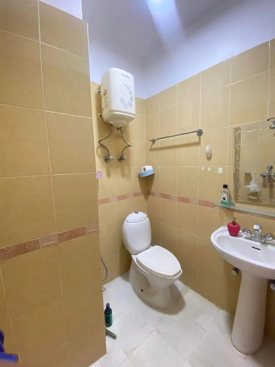 Apartment on Rent Image 9