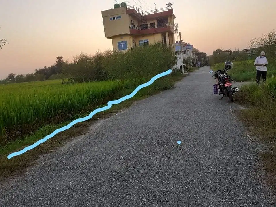 dullari ma jagga sale ma chha  Image 3