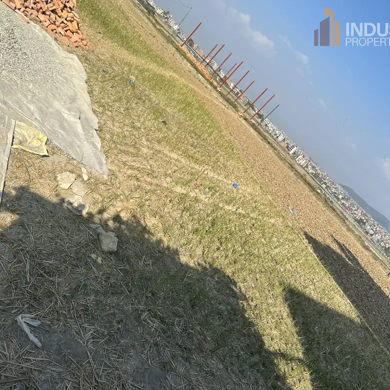 Land on Sale Image 5