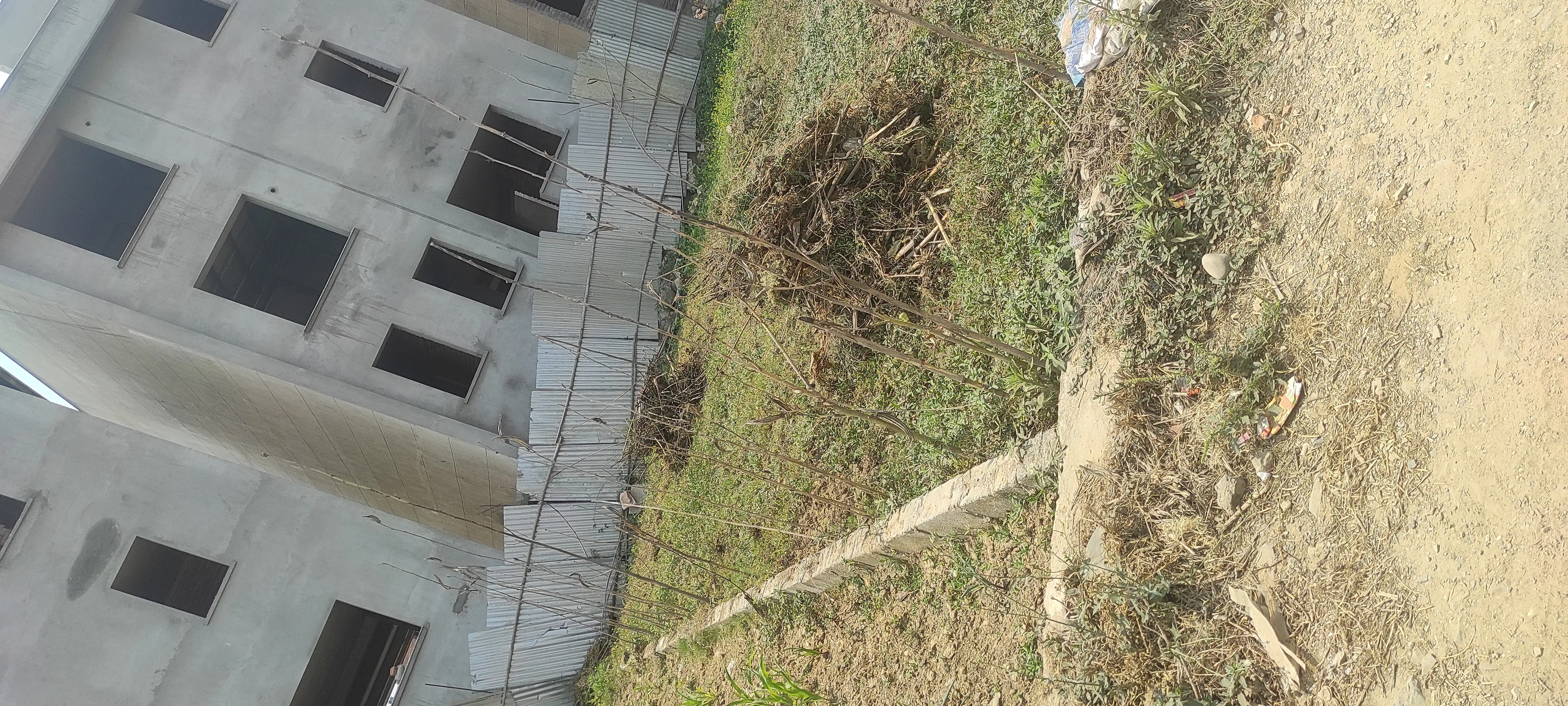 Land sale in hattiban height Image 6