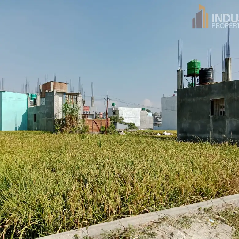 Land on Sale Image 3