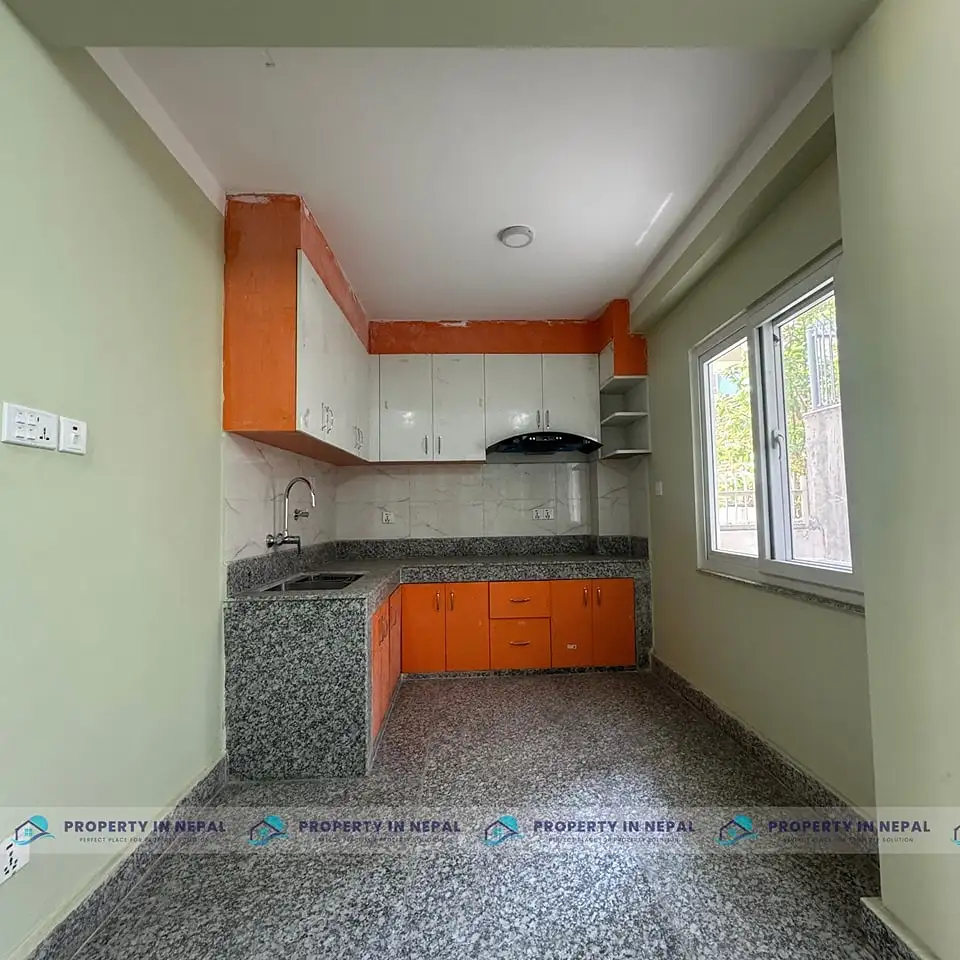 Residential House On Sale Image 6