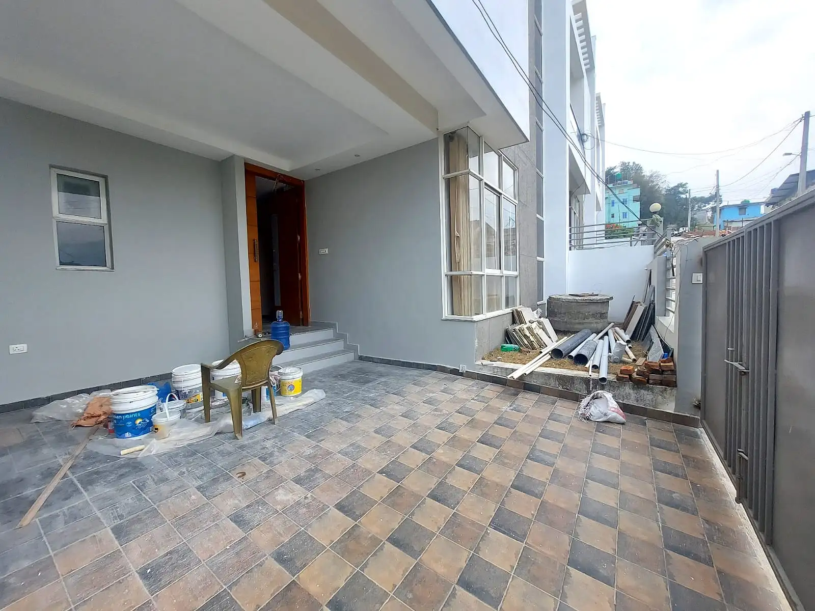 Residential house for sale in Nakhipot Image 5