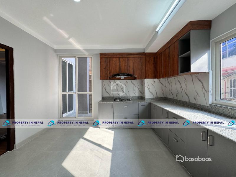 Brand New hosue for sale at Baluwatar : House for Sale in Baluwatar, Kathmandu Image 3