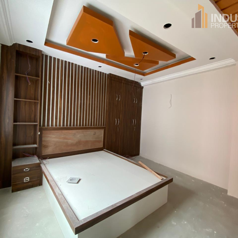 house on sale Image 11