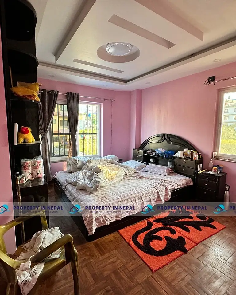 Residential House On Sale Image 6