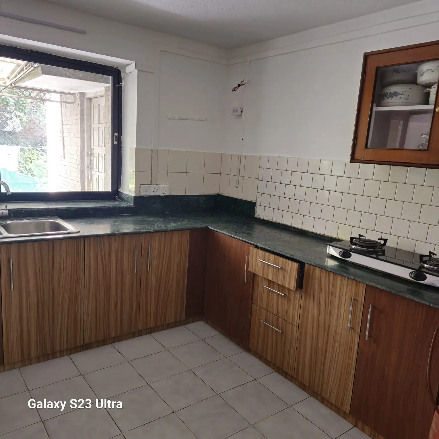1 BHK Flat On Rent Image 1