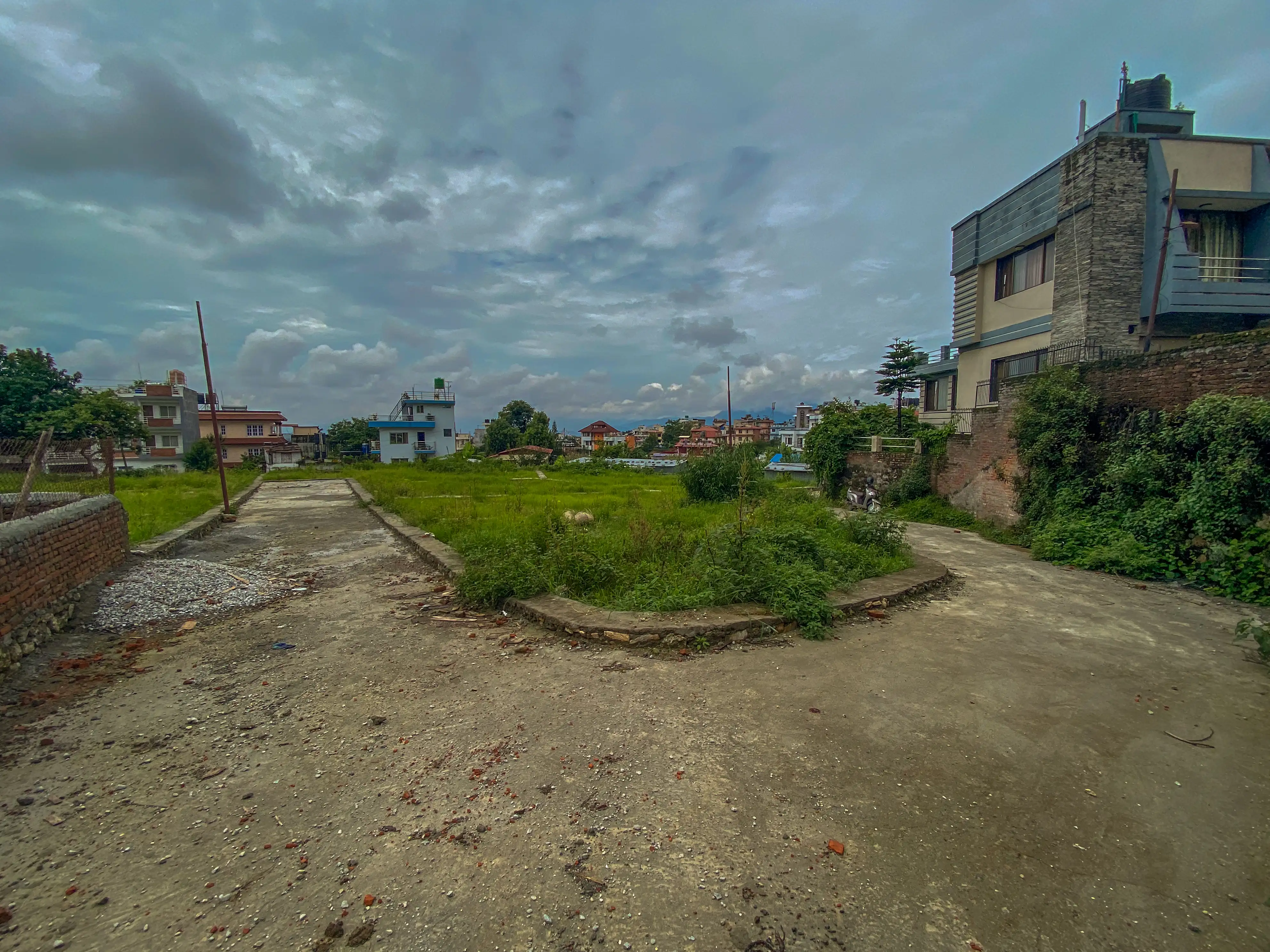 Residential Land On Sale Image 3