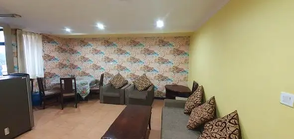Apartment on Rent Image 6